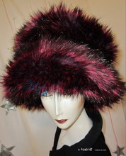eccentric hat, M-XL, wine-red-plum, iridescent black faux-fur, elegant winter hats