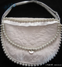 mini-sac bijoux, coton-blanc boutis-vintage, pochette-ornée-de-perles