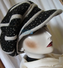 Ballonmütze, weiss und schwarz Woll, Winter Unisex Kopfbedeckung
